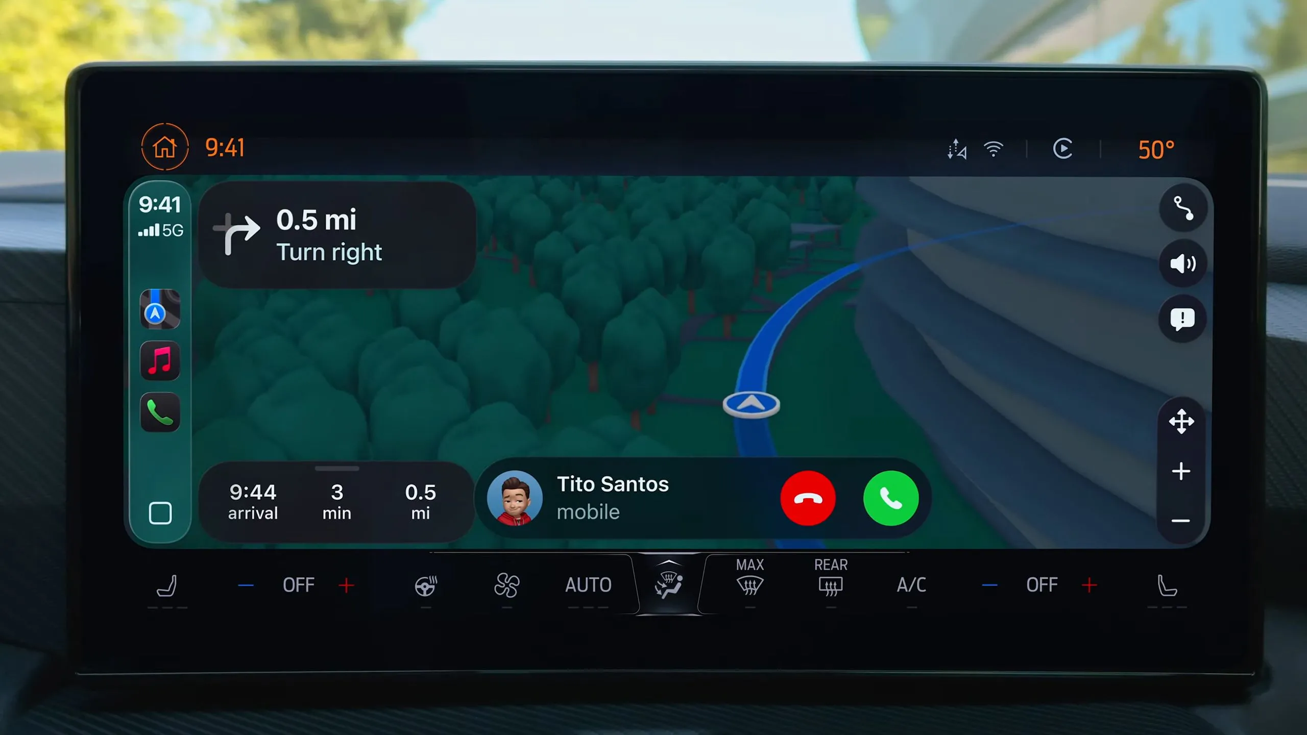 Apple CarPlay với thông báo cuộc gọi nhỏ gọn, không che màn hình trên iOS 26