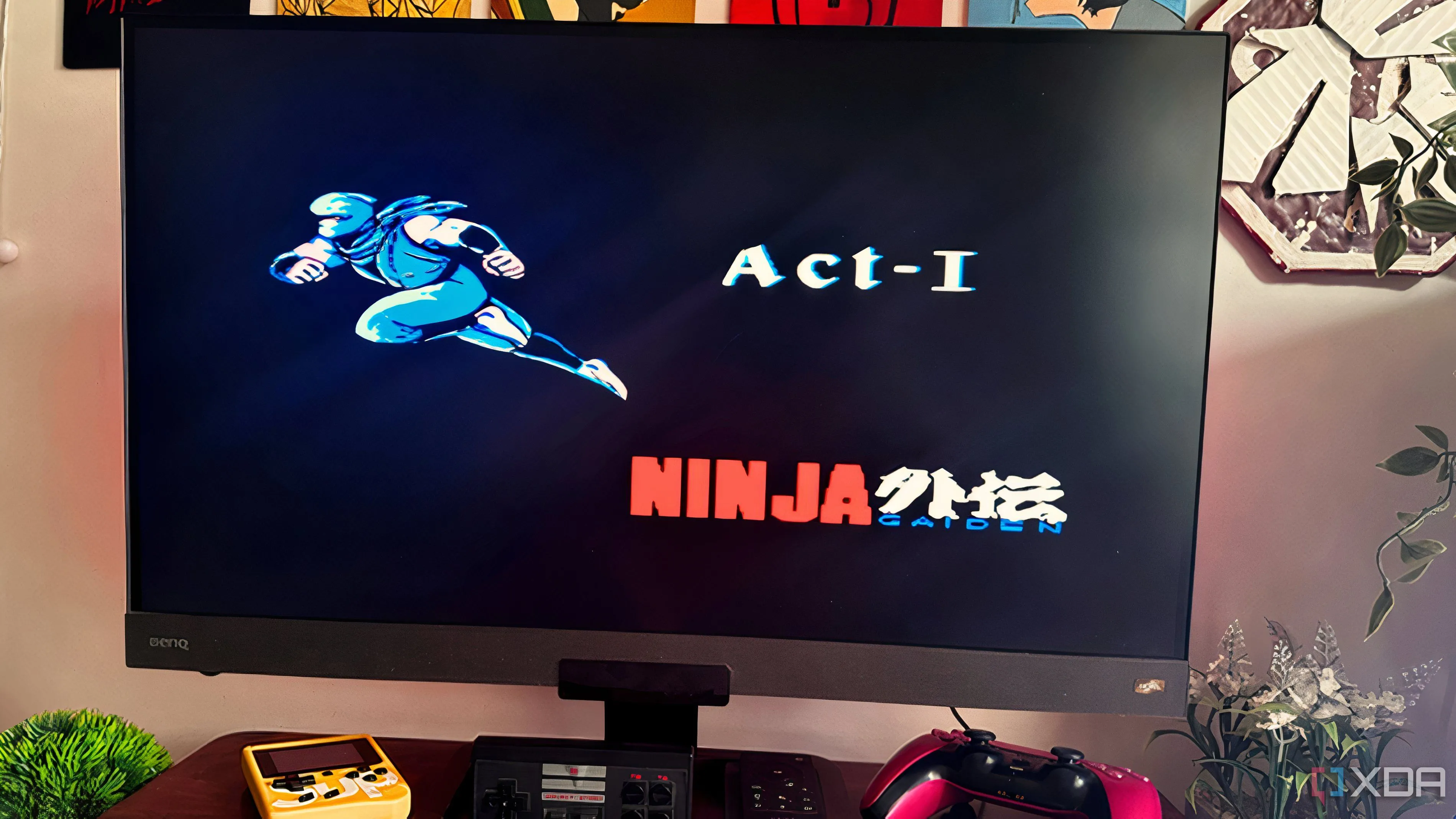 Hình ảnh game Ninja Gaiden 1988 trên màn hình, một game platformer kinh điển