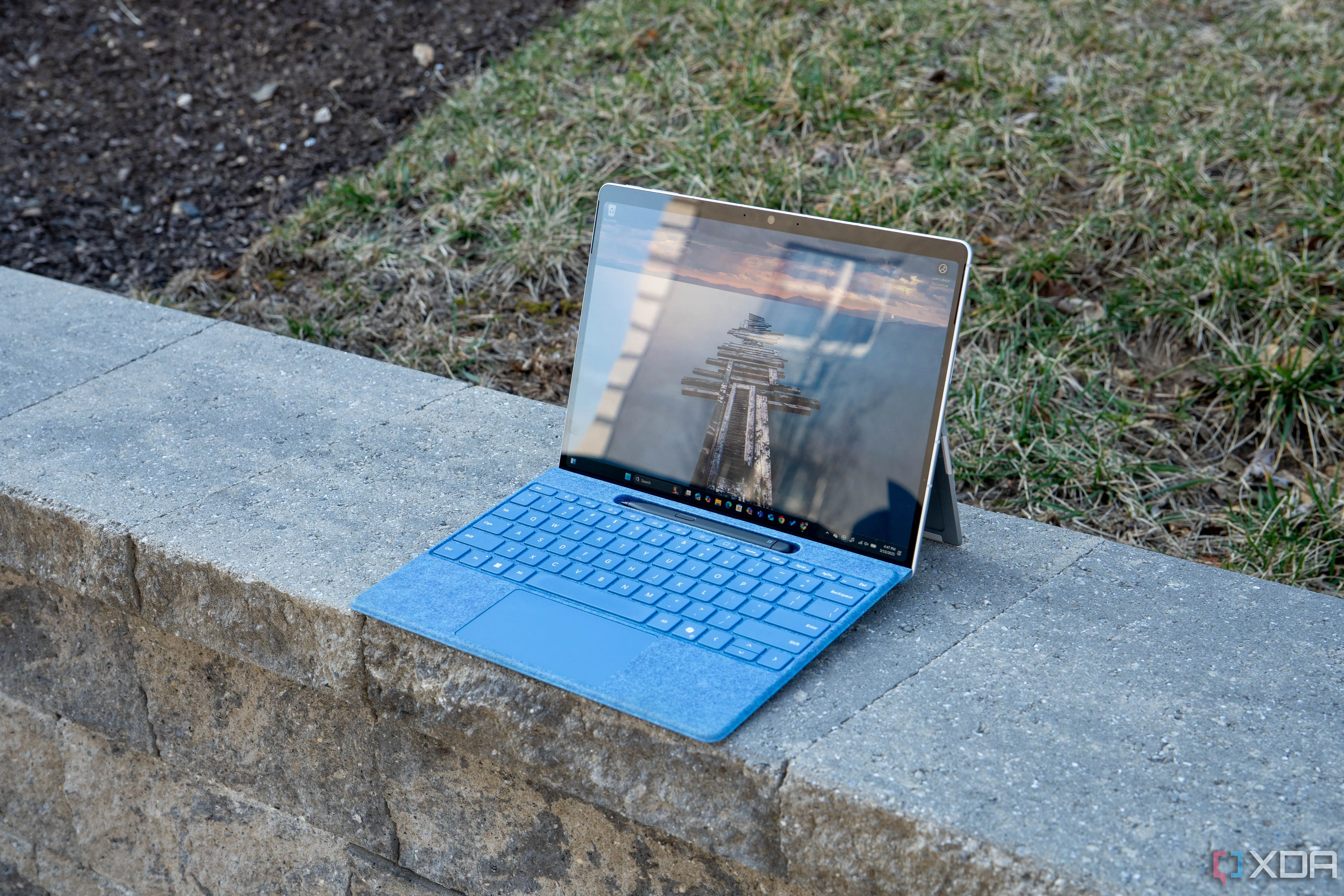 Surface Pro 11: Thiết kế mỏng nhẹ và mạnh mẽ với chip Snapdragon X Elite