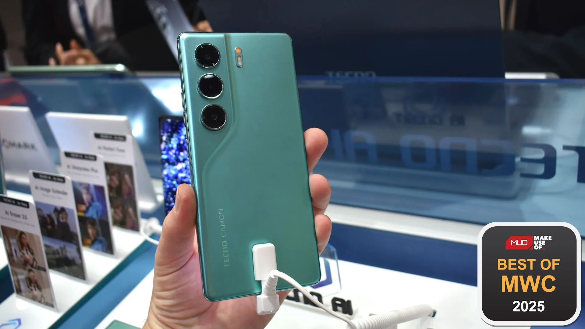 Điện thoại Tecno Camon 40 Pro 5G tại MWC 2025 cùng giải thưởng DxOMark, khẳng định vị thế smartphone chụp ảnh hàng đầu phân khúc.