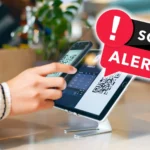 Phụ nữ thanh toán bằng mã QR và cảnh báo lừa đảo QR code tiềm ẩn nguy cơ bảo mật eSIM