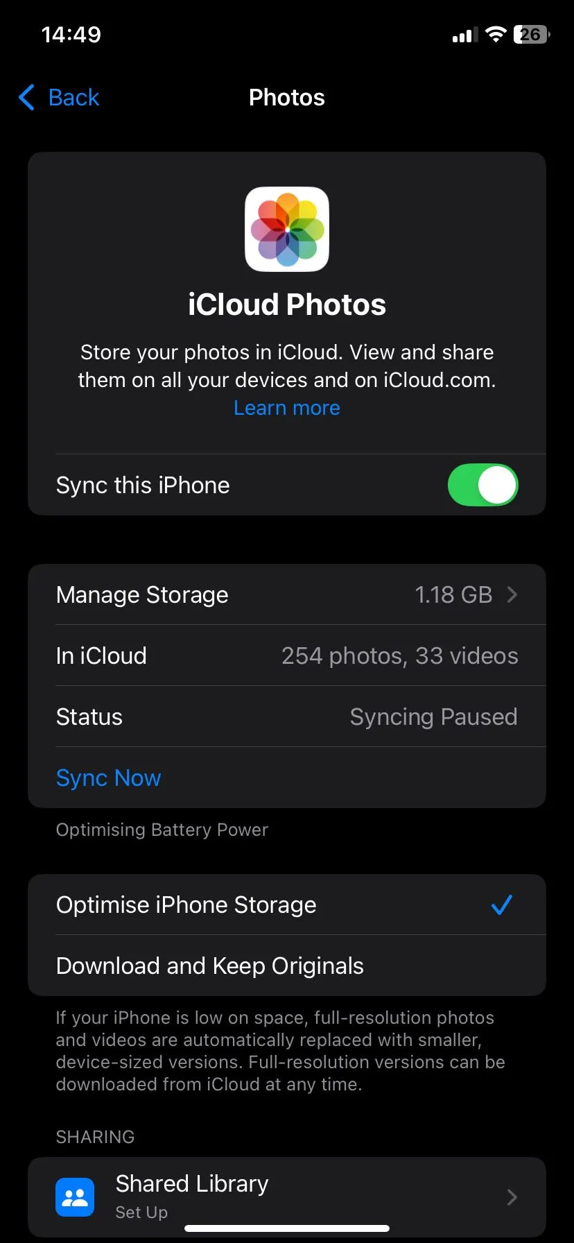 Ảnh chụp màn hình cài đặt iCloud Photos, hiển thị tùy chọn &quot;Tối ưu hóa dung lượng iPhone&quot;.