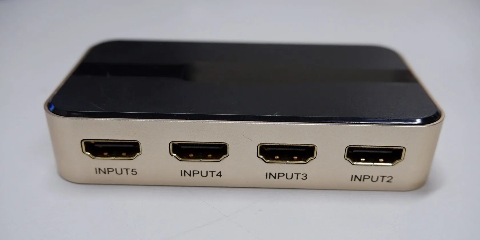 bộ chuyển đổi HDMI cho nhiều thiết bị
