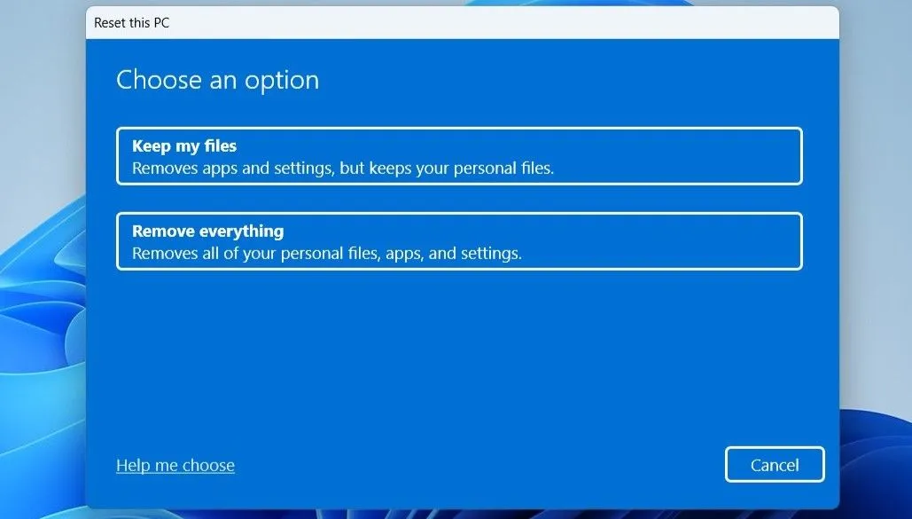 Các lựa chọn reset máy tính Windows 11 với "Giữ lại tệp của tôi" và phương thức cài đặt lại.