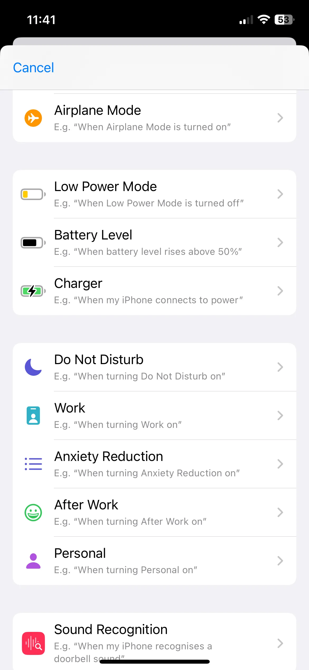 Chọn Bộ sạc và cấu hình kích hoạt tự động hóa trong ứng dụng Phím tắt iPhone