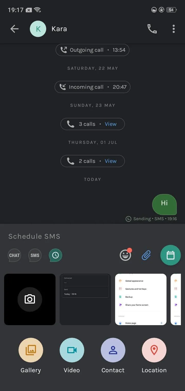 Chức năng đính kèm tệp tin trong ứng dụng Truecaller SMS