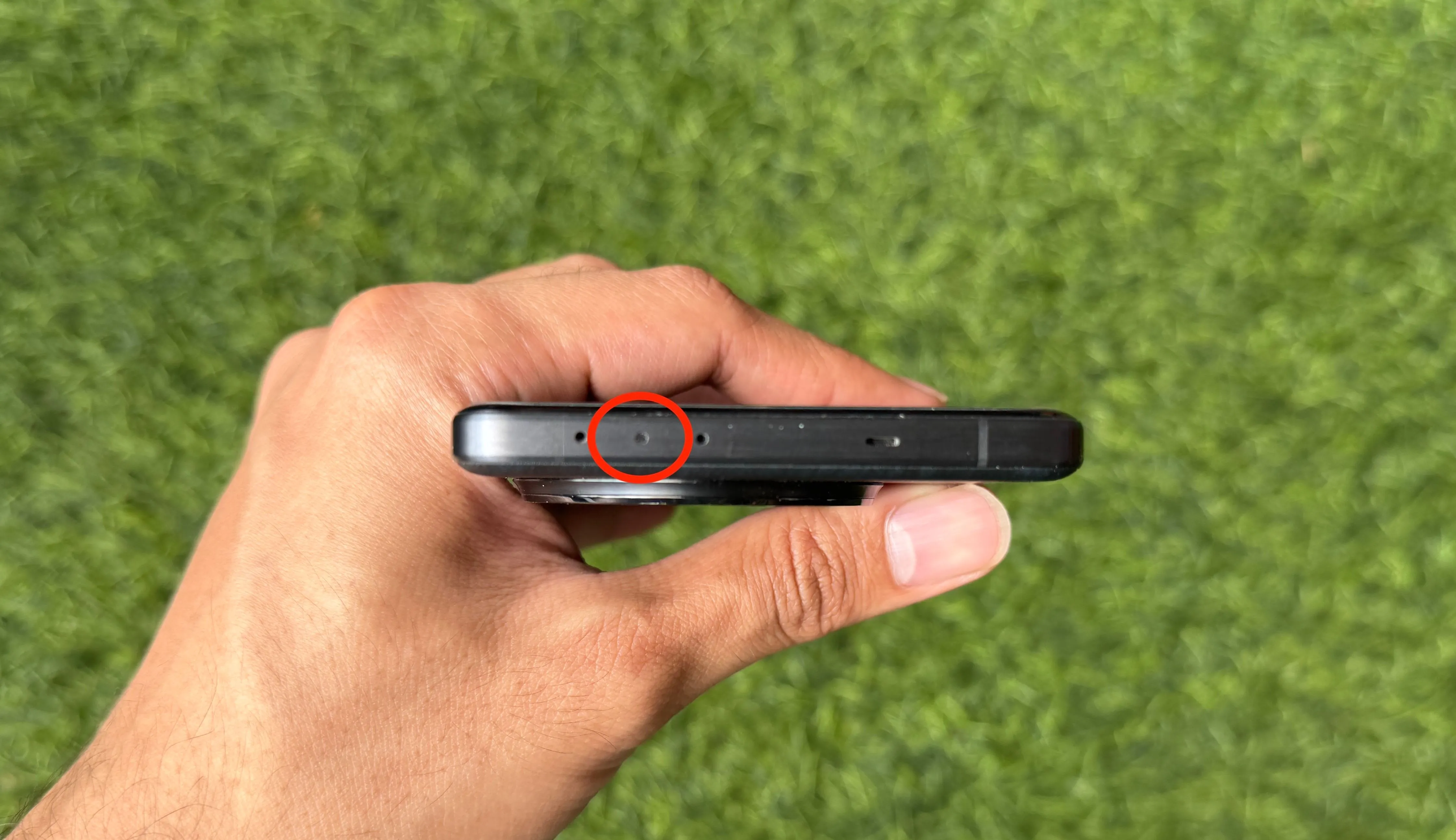 Image default