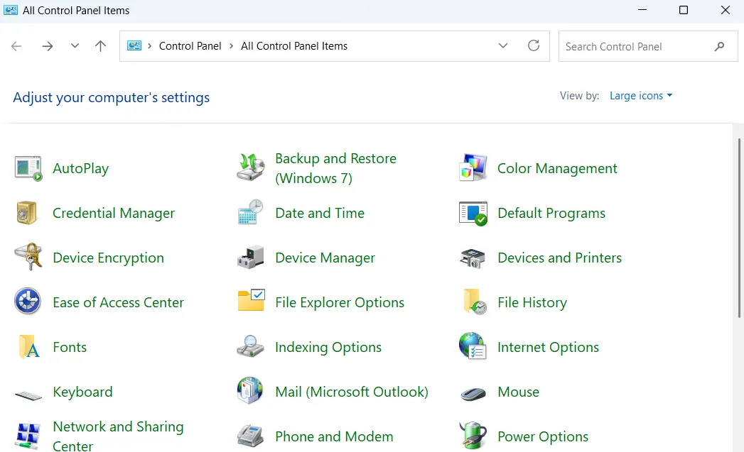 Cửa sổ Control Panel hiển thị tất cả các mục trong Windows 11