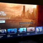 Giao diện Apple TV trên màn hình TV thông minh
