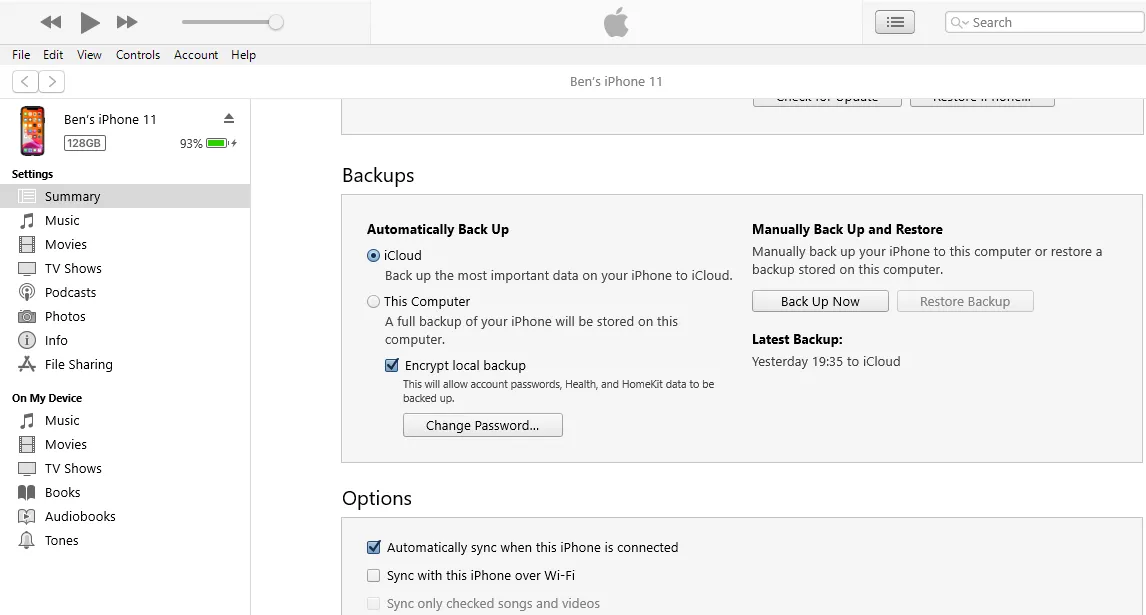 Giao diện iTunes trên Windows hiển thị tùy chọn sao lưu iPhone vào máy tính