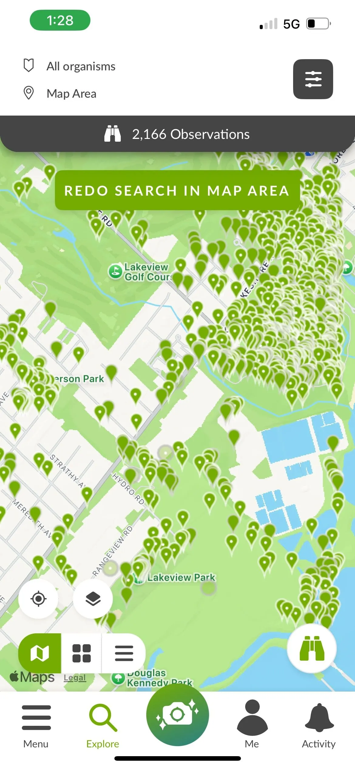 Giao diện màn hình ứng dụng iNaturalist hiển thị bản đồ với các điểm nóng quan sát động vật hoang dã