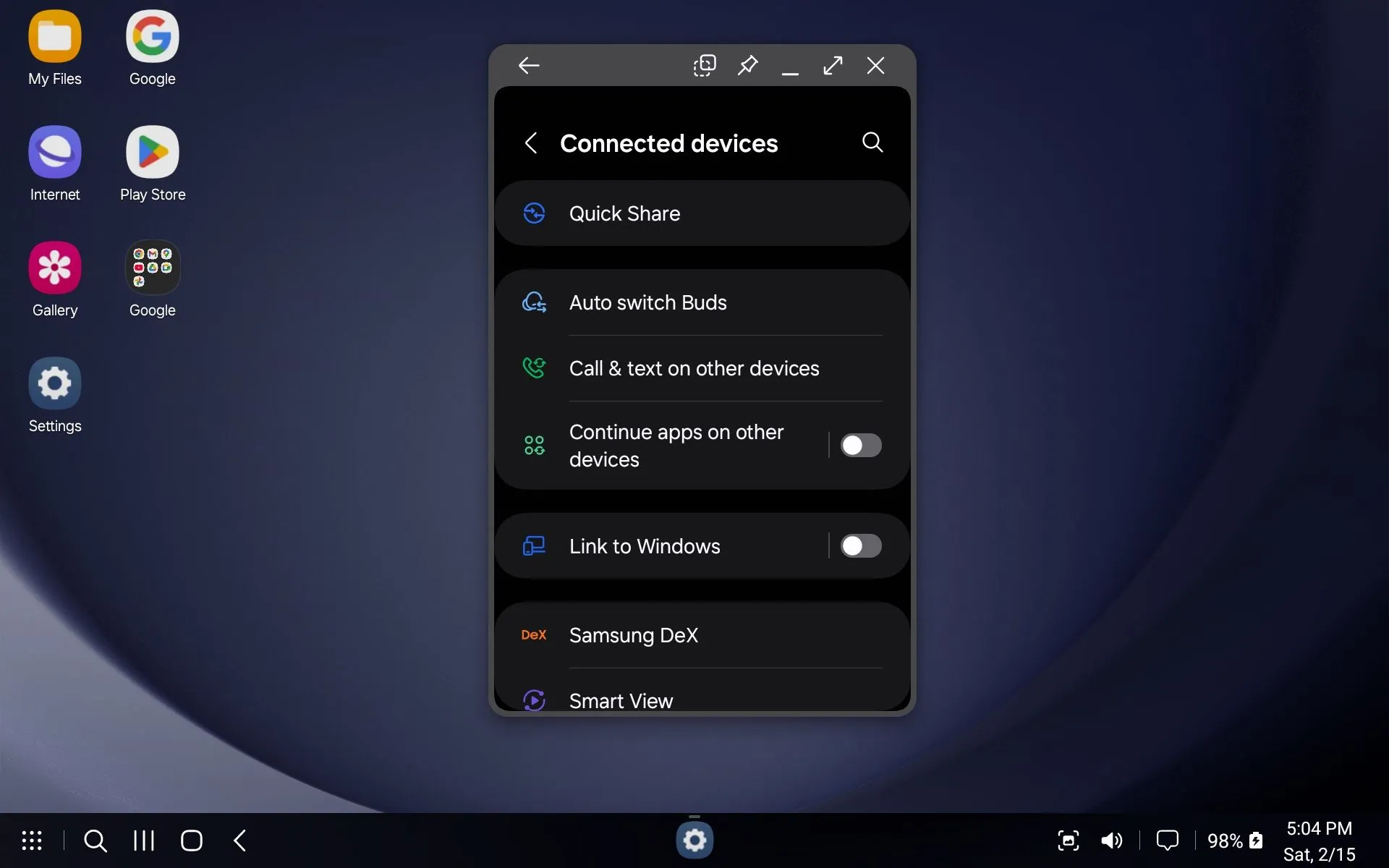 Giao diện Samsung DeX đang hiển thị menu cài đặt trên màn hình lớn