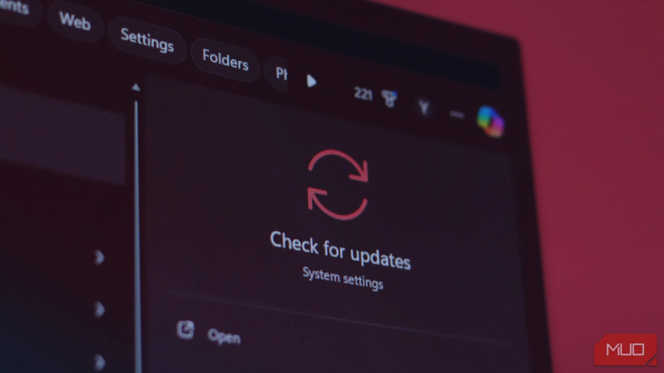 Giao diện tìm kiếm Windows Update trong menu Start