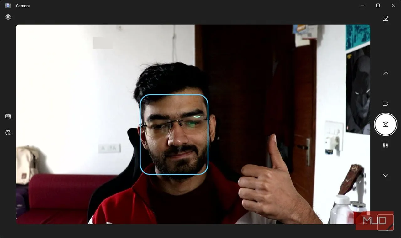 Hình ảnh minh họa chất lượng video vượt trội khi sử dụng camera DSLR làm webcam trên ứng dụng Windows Camera