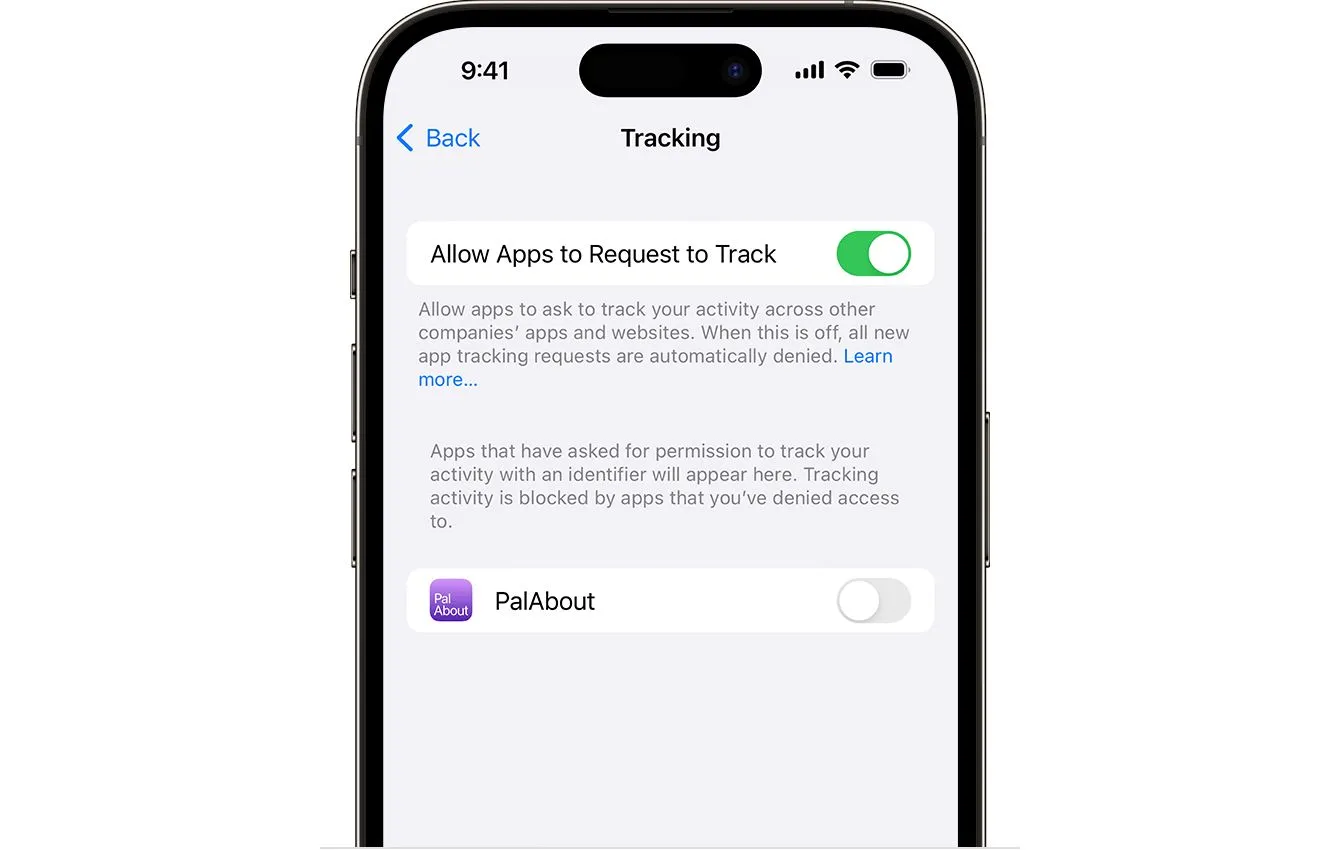 Hộp thoại yêu cầu theo dõi ứng dụng trên iPhone, minh họa cách người dùng có thể từ chối quyền theo dõi vị trí