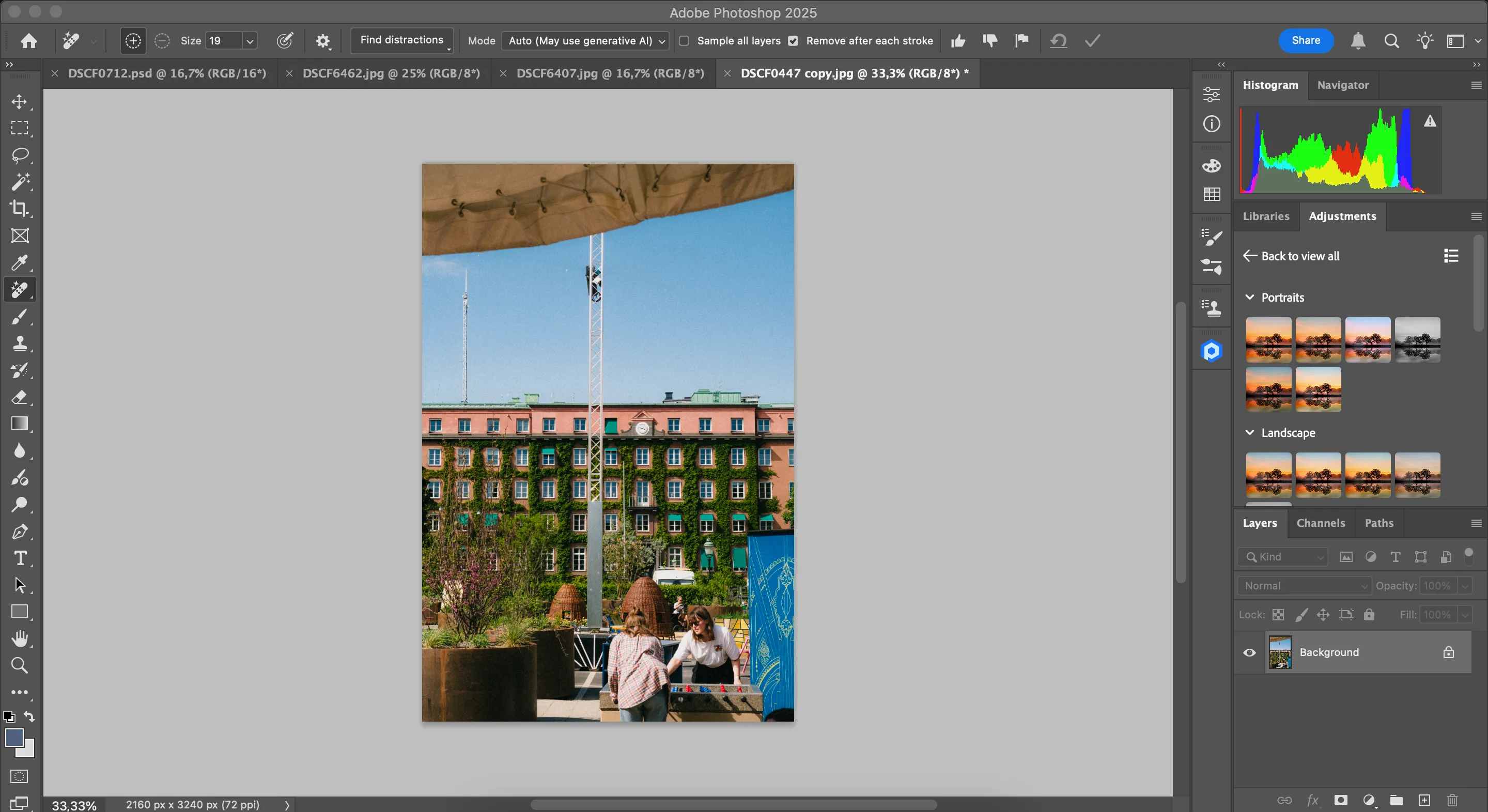 Kết quả sau khi dùng One-Click Remove để xóa dây cáp trong Photoshop