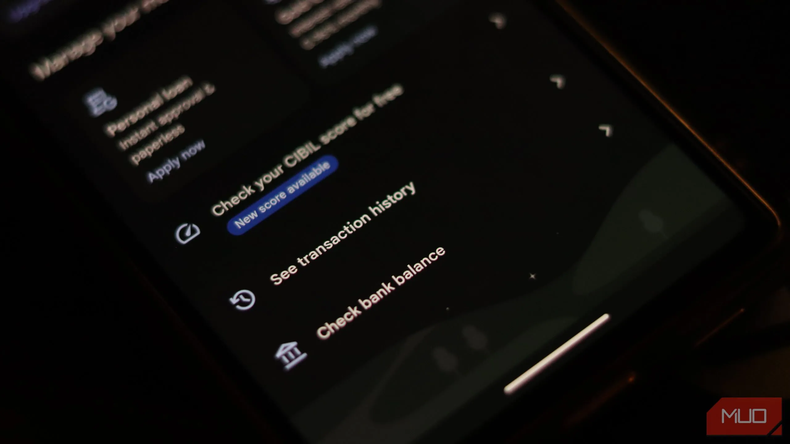 Lịch sử giao dịch trong ứng dụng ví điện tử Google Pay hiển thị các khoản chi tiêu và thanh toán