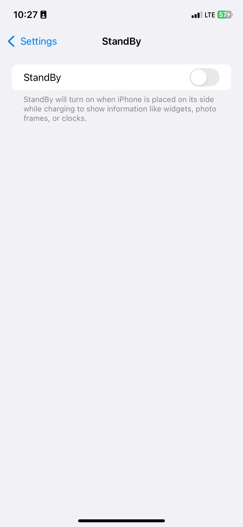 Màn hình cài đặt StandBy iPhone sau khi đã tắt hoàn toàn tính năng này.
