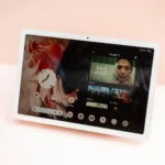Màn hình chính Pixel Tablet hiển thị các tùy biến