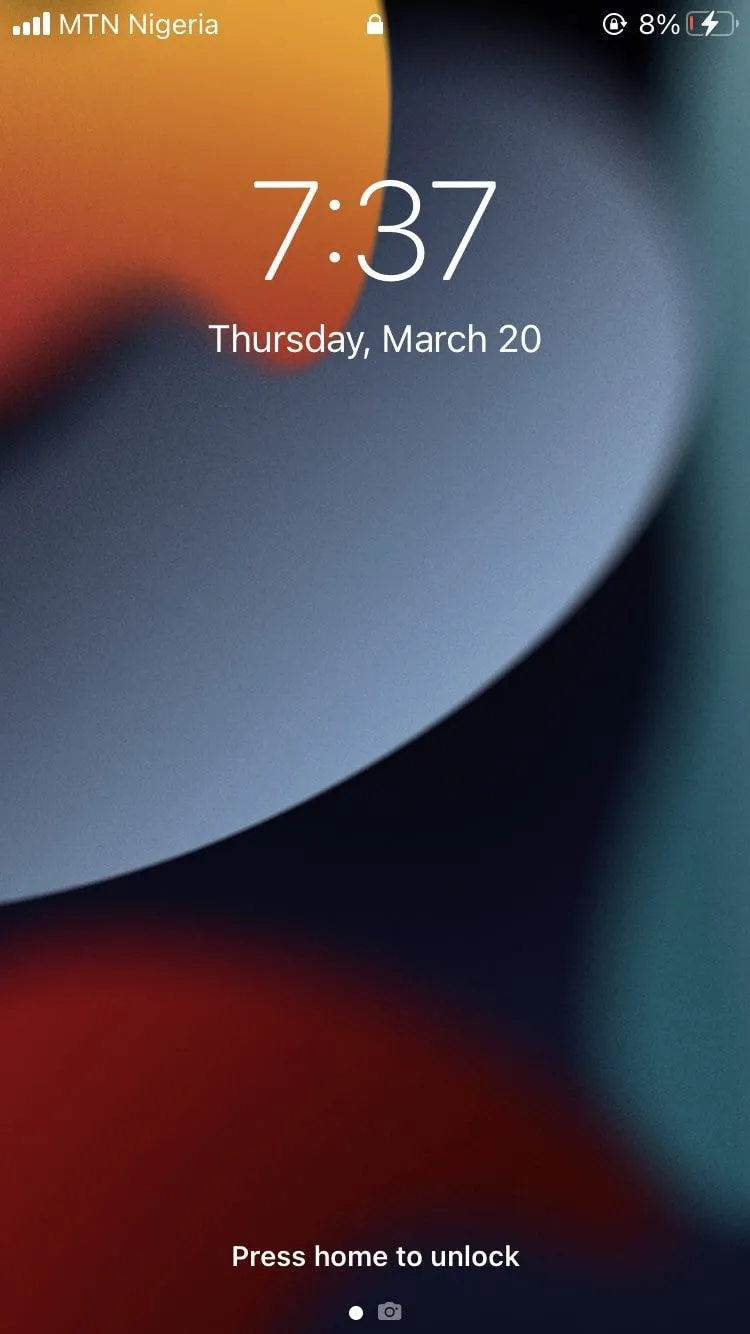 Image default