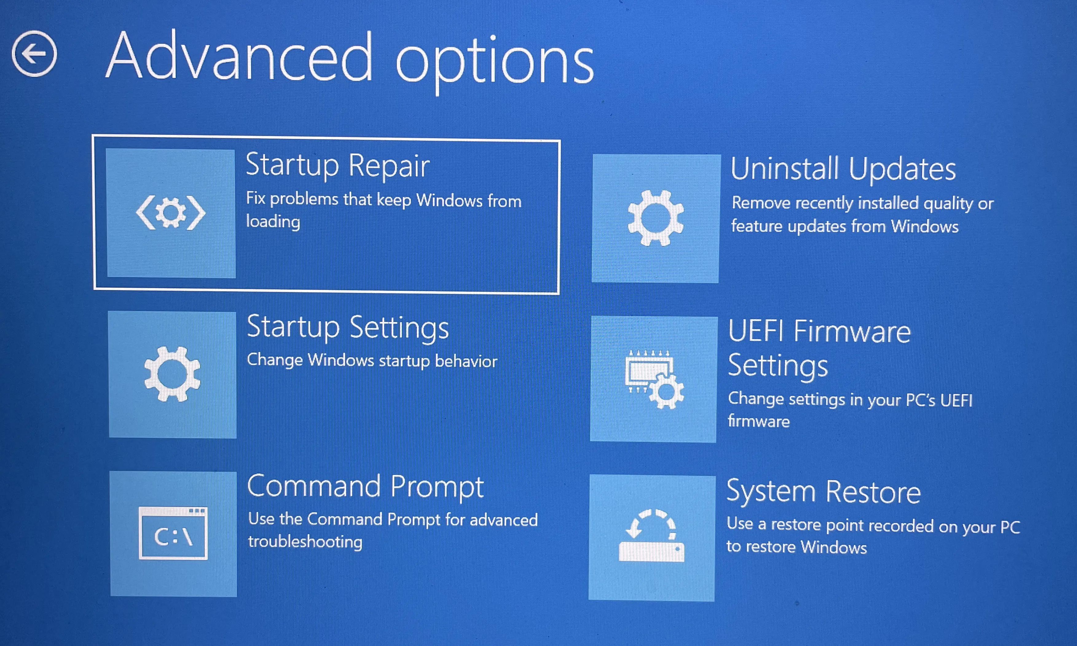Màn hình Tùy chọn nâng cao (Advanced Options) trong môi trường Windows Recovery Environment