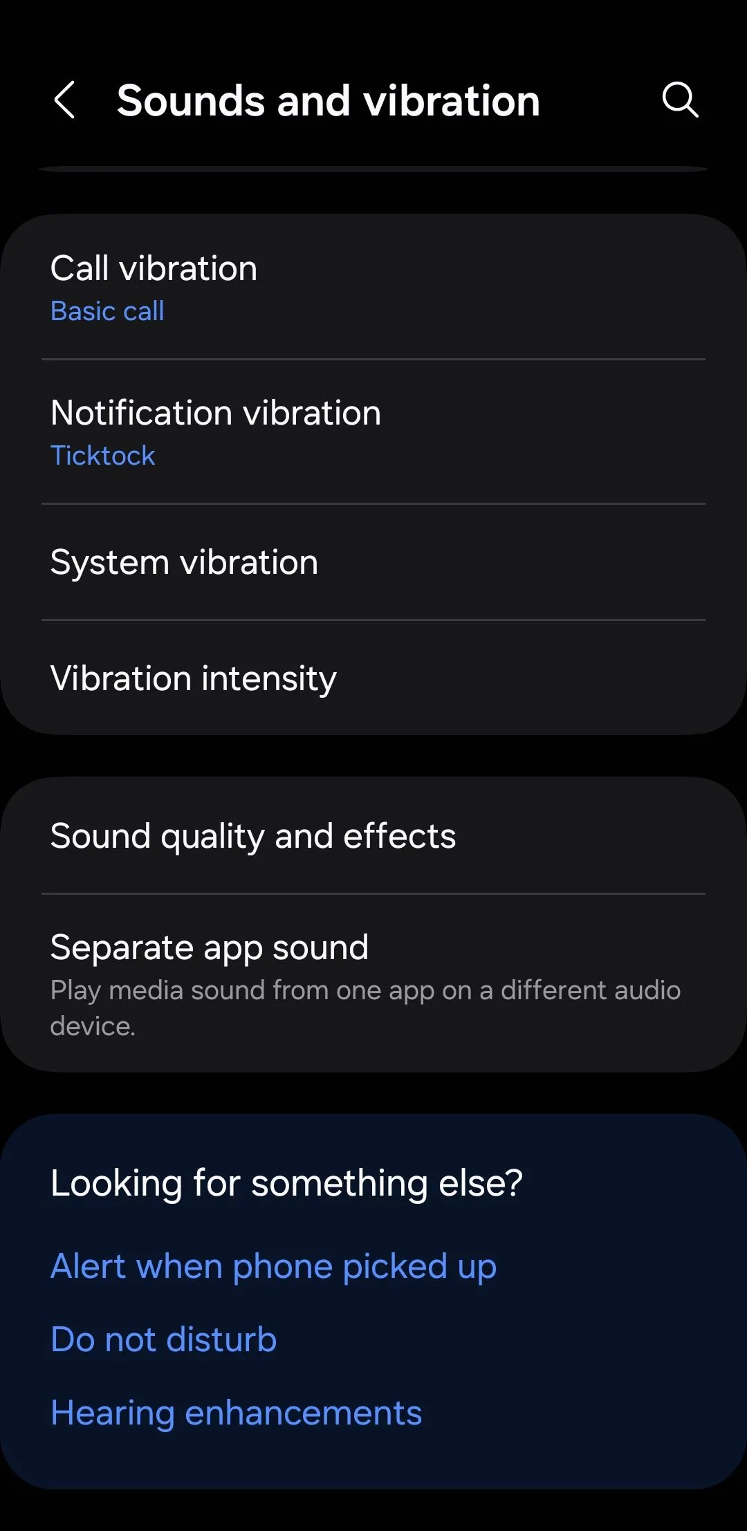 Menu Chất lượng âm thanh và Hiệu ứng trên điện thoại Samsung, hiển thị tùy chọn Dolby Atmos