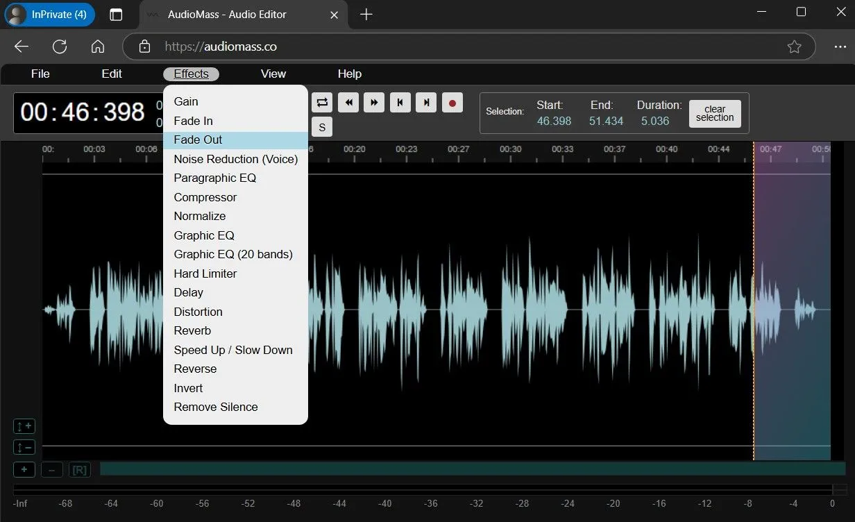 Menu hiệu ứng trong trình chỉnh sửa âm thanh AudioMass với tùy chọn Fade out được chọn.