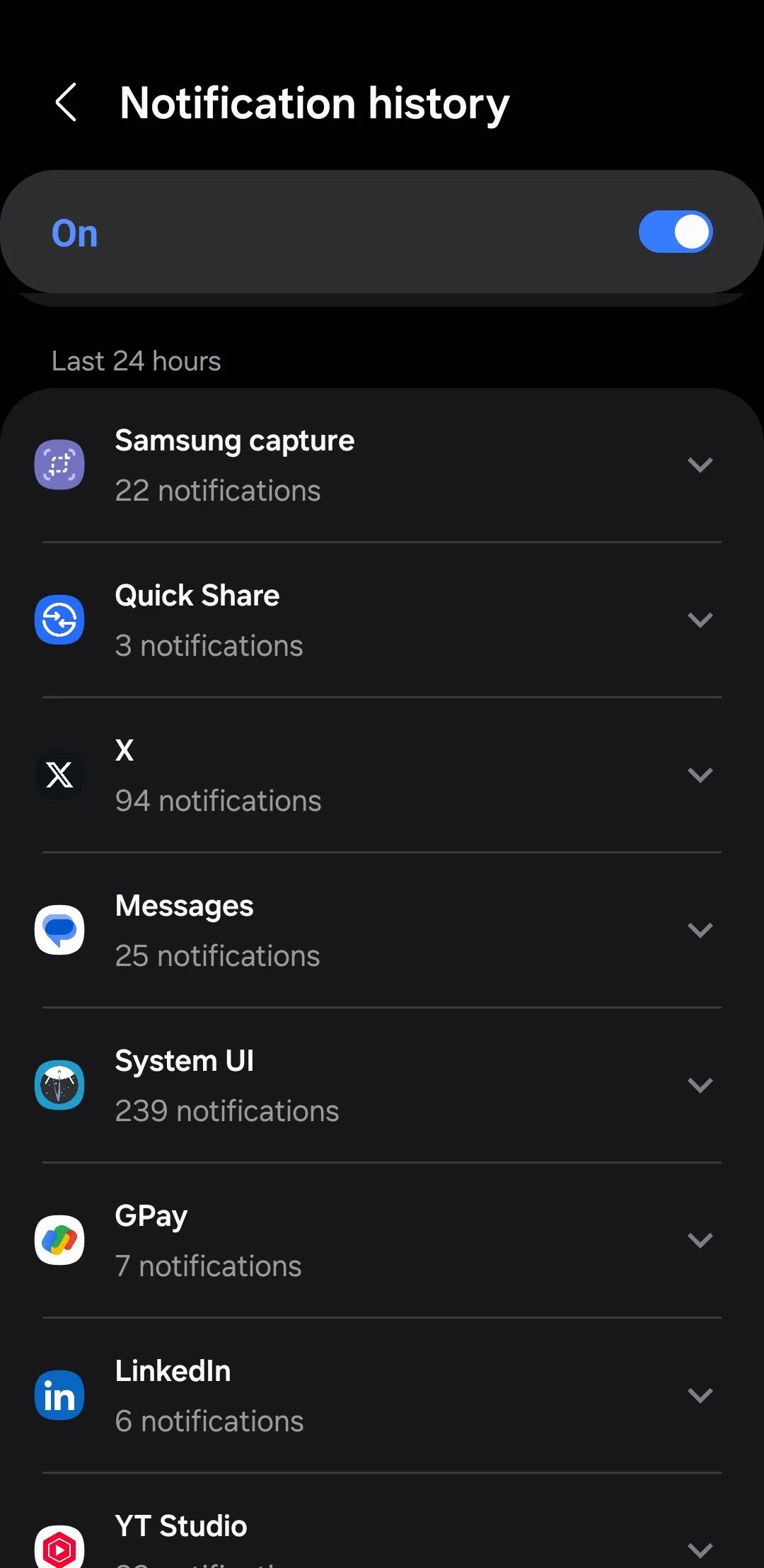 Menu Lịch sử thông báo trên điện thoại Android hiển thị các thông báo đã bị bỏ lỡ hoặc xóa