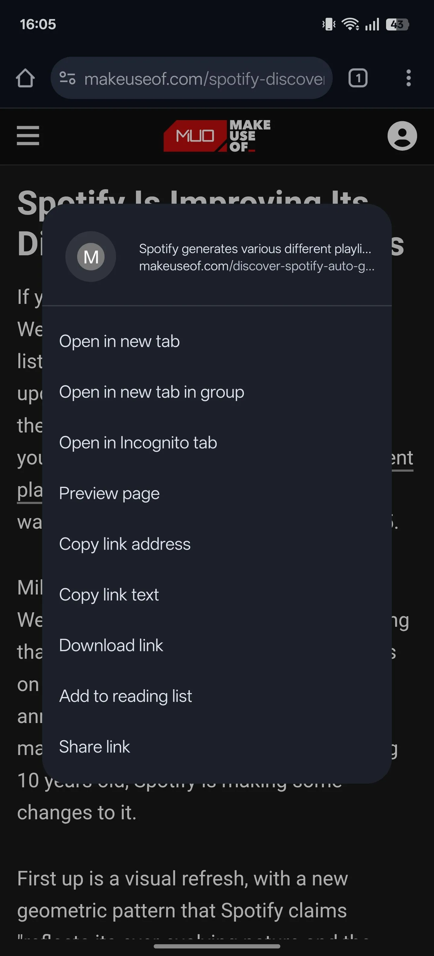 Menu ngữ cảnh hiện ra sau khi chọn một từ trên trang web trong Chrome trên Android, với tùy chọn xem trước trang.