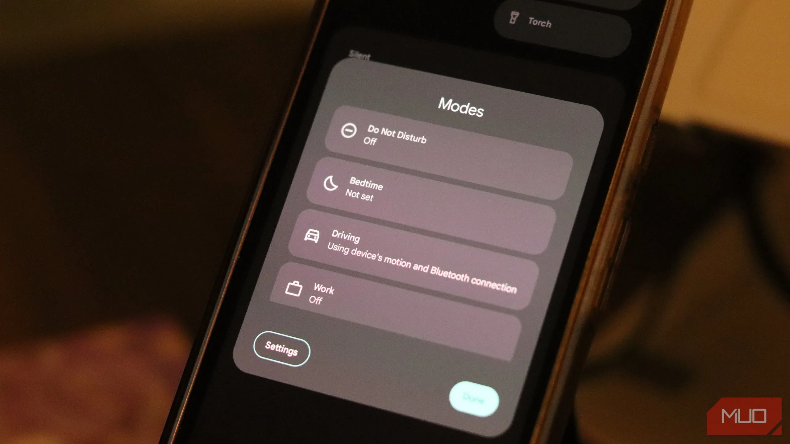 Menu tùy chọn nhanh các chế độ Modes trực tiếp từ thanh thông báo Pixel