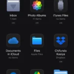 So sánh giao diện My Files trên ứng dụng Files và Documents trên iPhone, cho thấy Documents tích hợp nhiều dịch vụ đám mây hơn.