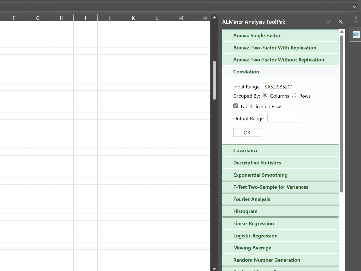 Thanh bên XLMiner Analysis ToolPak trong Excel