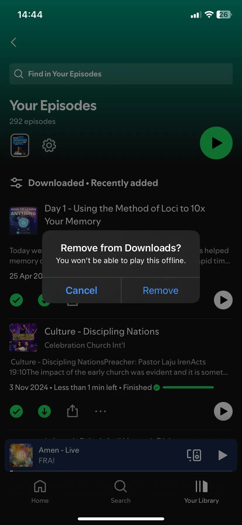 Thông báo xác nhận xóa các bản tải xuống trong ứng dụng Spotify, giúp giải phóng dung lượng.