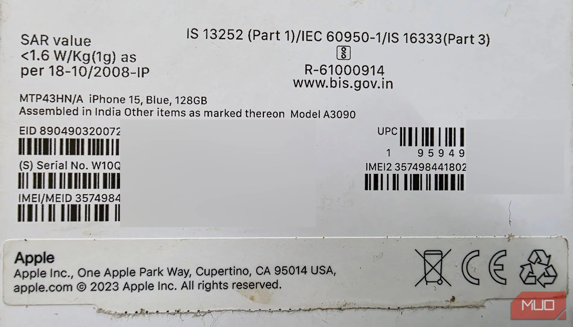Tìm số IMEI của iPhone trên nhãn dán ở mặt sau hộp đựng