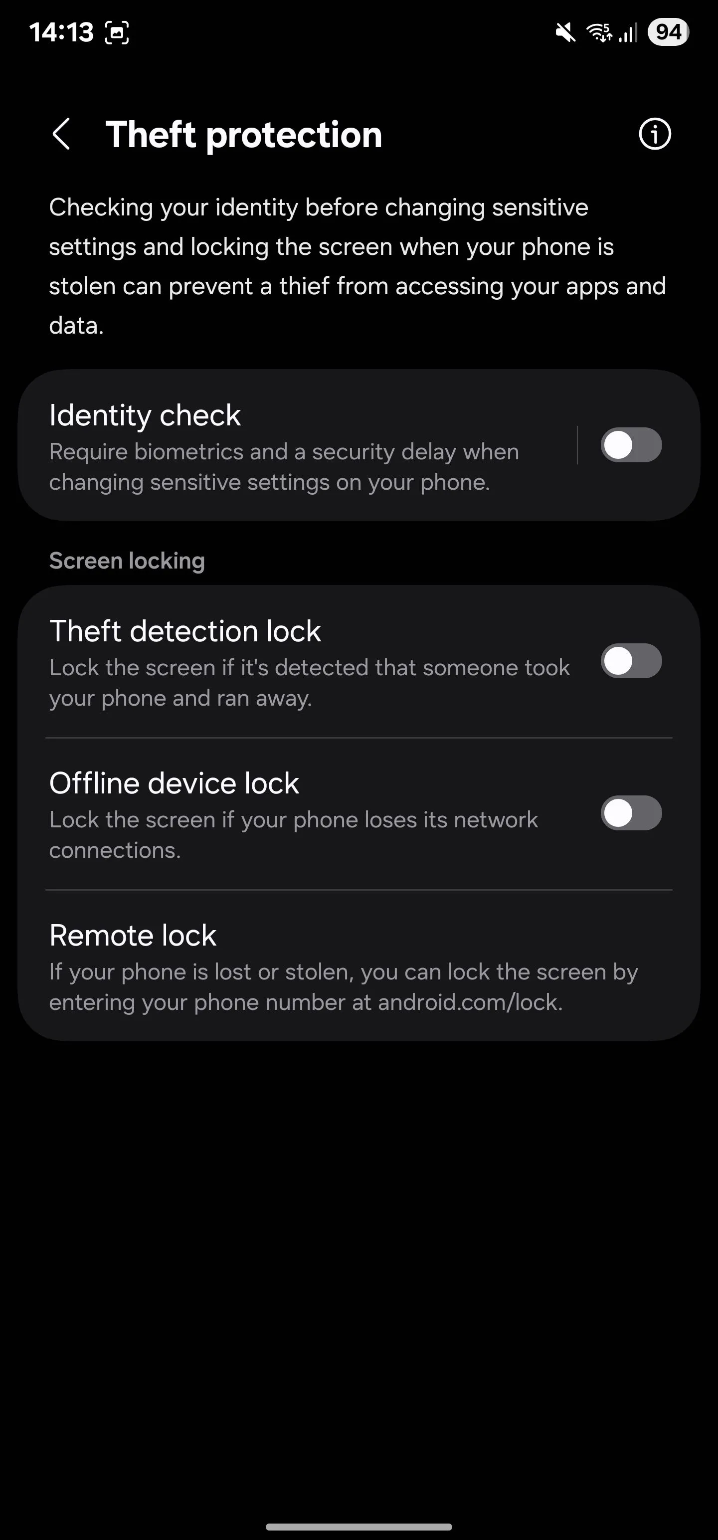 Trang cài đặt &quot;Bảo vệ chống trộm&quot; (Theft protection) trên Samsung Galaxy, hiển thị các tính năng như Khóa phát hiện trộm cắp và Kiểm tra danh tính.