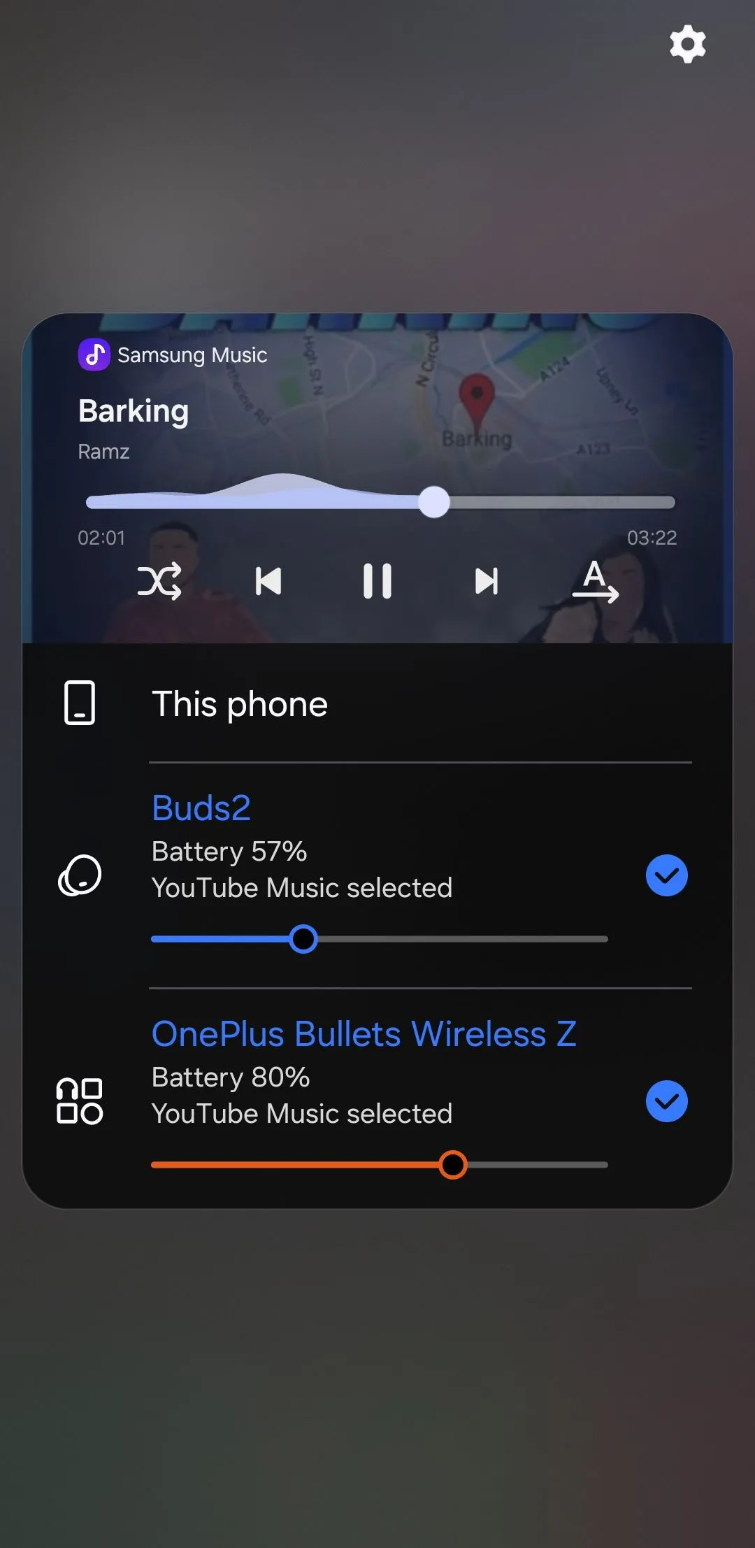 Tùy chọn Bật Âm thanh kép (Dual Audio) trong cài đặt Bluetooth trên điện thoại Samsung, cho phép kết nối hai thiết bị âm thanh