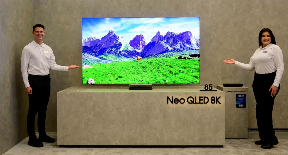 TV Samsung 8K QN990F tại CES 2025 trưng bày công nghệ Vision AI