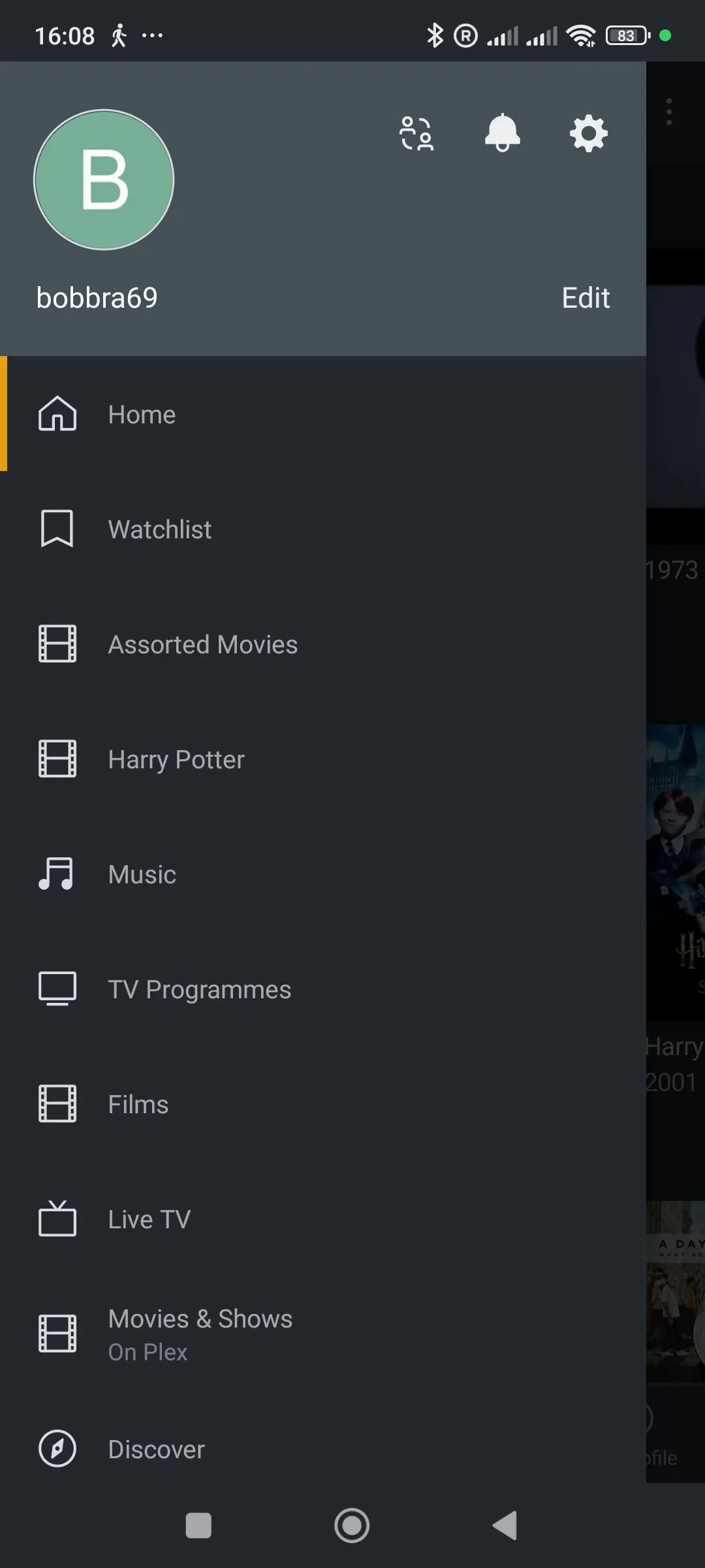 Ứng dụng Plex đang chạy trên thiết bị Android, hiển thị giao diện xem media.