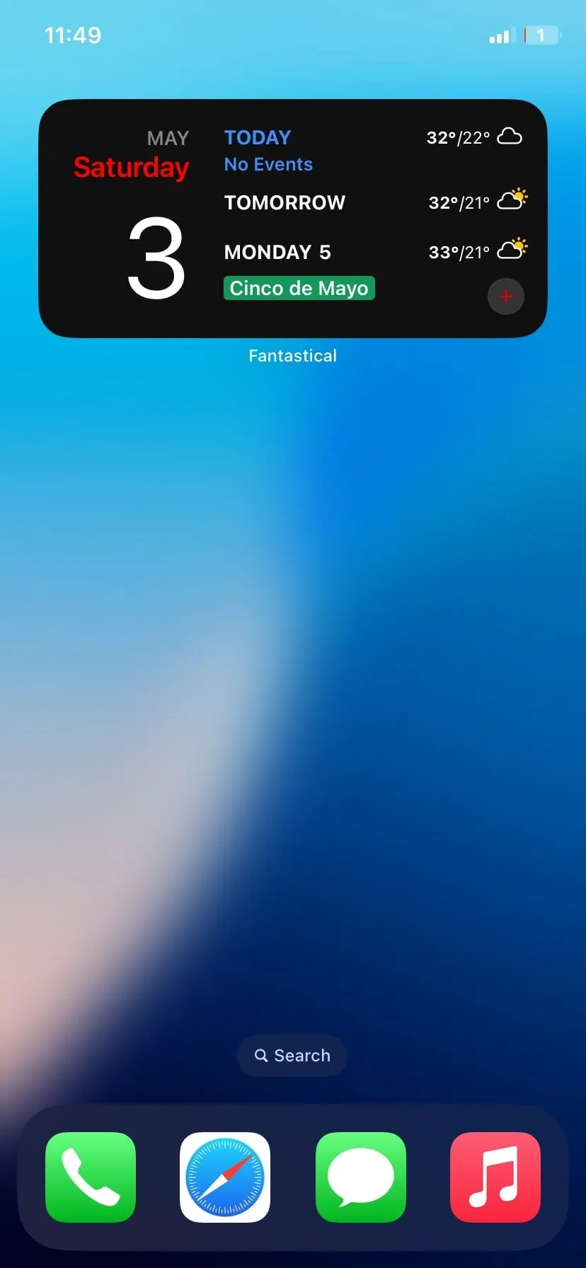 Widget Fantastical hiển thị lịch trình trên màn hình chính iPhone